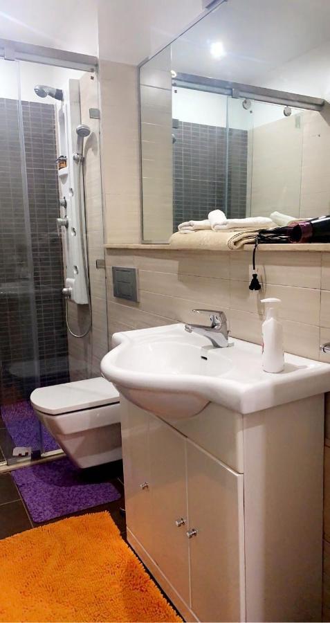 Appartement Spacieux A 150M Des Jardins Majorelle مراكش المظهر الخارجي الصورة
